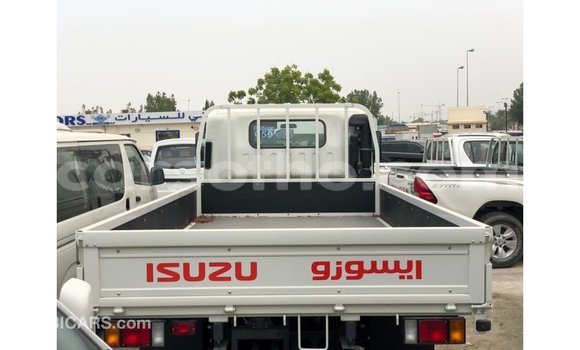 Buy Import Isuzu Rodeo White Car in Import - Dubai in Maseru Buy Import Isuzu Rodeo White Car in Import - Dubai in Maseru