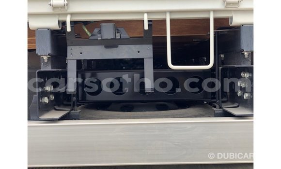 Buy Import Isuzu Rodeo White Car in Import - Dubai in Maseru Buy Import Isuzu Rodeo White Car in Import - Dubai in Maseru