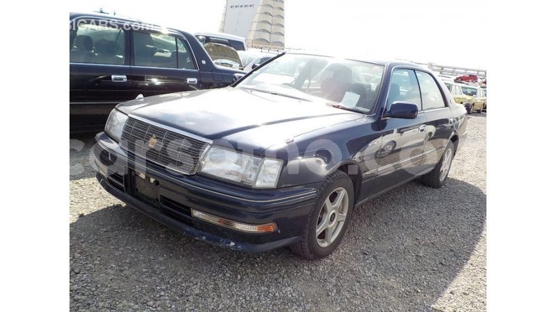 Big with watermark toyota crown maseru import dubai 19135