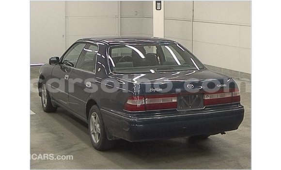 اشتري Imported Toyota Crown Blue سيارة في Import - Dubai في Maseru اشتري Imported Toyota Crown Blue سيارة في Import - Dubai في Maseru