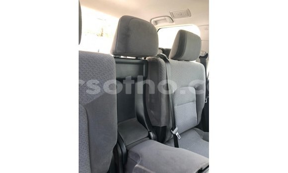 Sayi Imported Toyota Land Cruiser Black Mota in Import - Dubai a Maseru Sayi Imported Toyota Land Cruiser Black Mota in Import - Dubai a Maseru