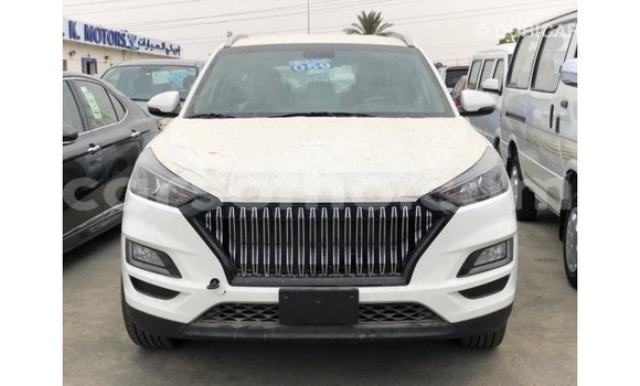 Acheter Import Voiture Hyundai Tucson Blanc à Import - Dubai, Maseru Acheter Import Voiture Hyundai Tucson Blanc à Import - Dubai, Maseru