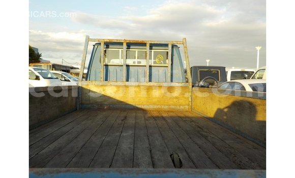 Acheter Import Voiture Toyota Dyna Bleu à Import - Dubai, Maseru Acheter Import Voiture Toyota Dyna Bleu à Import - Dubai, Maseru