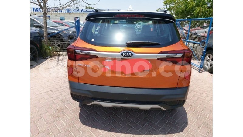 Big with watermark kia carens maseru import dubai 19142