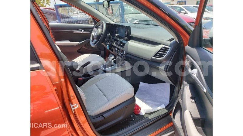 Big with watermark kia carens maseru import dubai 19142