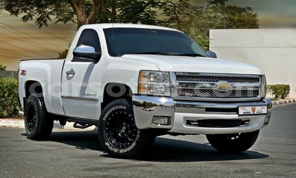 Buy Import Chevrolet Silverado White Car in Import - Dubai in Maseru Buy Import Chevrolet Silverado White Car in Import - Dubai in Maseru