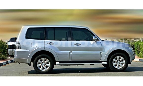 Sayi Imported Mitsubishi Pajero Other Mota in Import - Dubai a Maseru Sayi Imported Mitsubishi Pajero Other Mota in Import - Dubai a Maseru