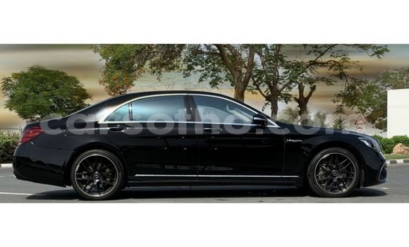 Buy Import Mercedes-Benz 190 Black Car in Import - Dubai in Maseru Buy Import Mercedes-Benz 190 Black Car in Import - Dubai in Maseru