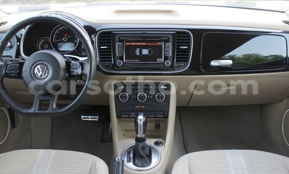 Sayi Imported Volkswagen Beetle Blue Mota in Import - Dubai a Maseru Sayi Imported Volkswagen Beetle Blue Mota in Import - Dubai a Maseru