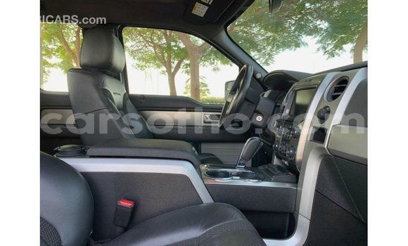 Buy Import Ford Club Wagon Beige Car in Import - Dubai in Maseru Buy Import Ford Club Wagon Beige Car in Import - Dubai in Maseru