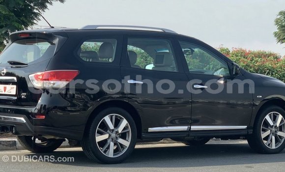 Sayi Imported Nissan Pathfinder Black Mota in Import - Dubai a Maseru Sayi Imported Nissan Pathfinder Black Mota in Import - Dubai a Maseru