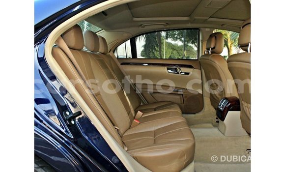 Buy Import Mercedes-Benz 200 Blue Car in Import - Dubai in Maseru Buy Import Mercedes-Benz 200 Blue Car in Import - Dubai in Maseru