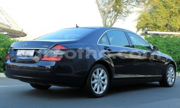 Buy Import Mercedes-Benz 200 Blue Car in Import - Dubai in Maseru Buy Import Mercedes-Benz 200 Blue Car in Import - Dubai in Maseru