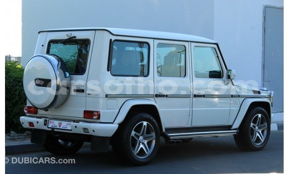 Sayi Imported Mercedes-Benz KOMPRESSOR White Mota in Import - Dubai a Maseru Sayi Imported Mercedes-Benz KOMPRESSOR White Mota in Import - Dubai a Maseru