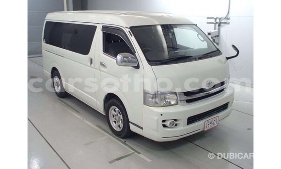اشتري Imported Toyota Regius White سيارة في Import - Dubai في Maseru اشتري Imported Toyota Regius White سيارة في Import - Dubai في Maseru