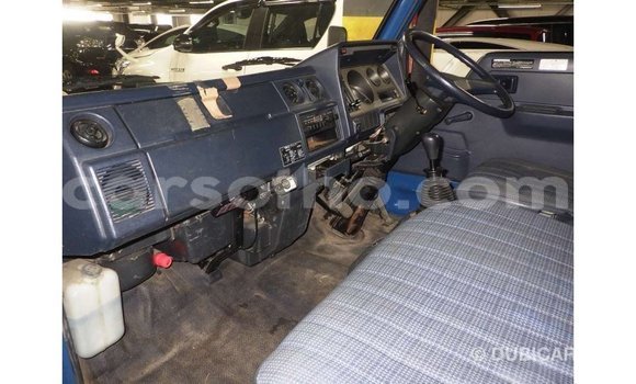 اشتري Imported Toyota 4Runner Blue سيارة في Import - Dubai في Maseru اشتري Imported Toyota 4Runner Blue سيارة في Import - Dubai في Maseru