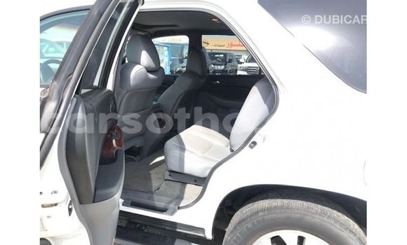 Sayi Imported Acura MDX White Mota in Import - Dubai a Maseru Sayi Imported Acura MDX White Mota in Import - Dubai a Maseru