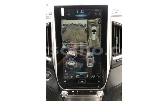 اشتري Imported Toyota Land Cruiser White سيارة في Import - Dubai في Maseru اشتري Imported Toyota Land Cruiser White سيارة في Import - Dubai في Maseru