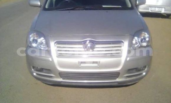 Sayi Na hannu Toyota Avensis Silver Mota in Maseru a Maseru Sayi Na hannu Toyota Avensis Silver Mota in Maseru a Maseru