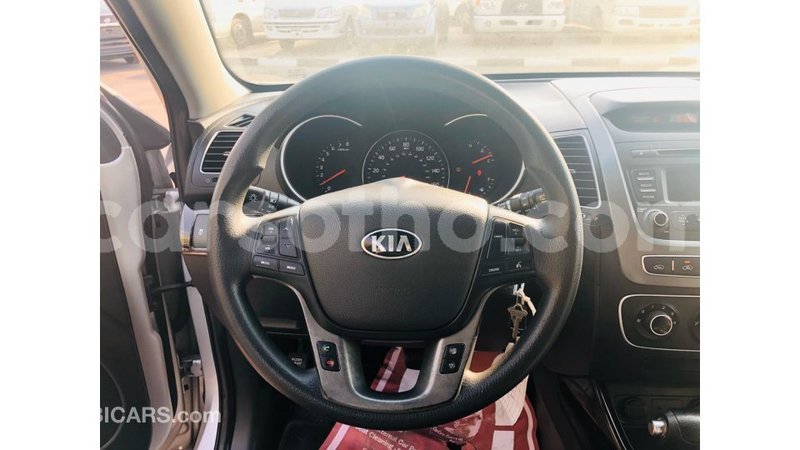 Big with watermark kia sorento maseru import dubai 19196