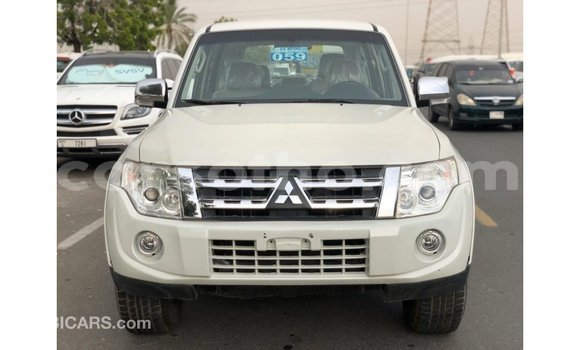Sayi Imported Mitsubishi Pajero White Mota in Import - Dubai a Maseru Sayi Imported Mitsubishi Pajero White Mota in Import - Dubai a Maseru