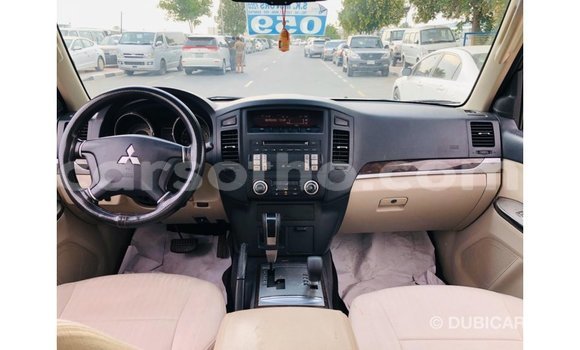 Sayi Imported Mitsubishi Pajero White Mota in Import - Dubai a Maseru Sayi Imported Mitsubishi Pajero White Mota in Import - Dubai a Maseru