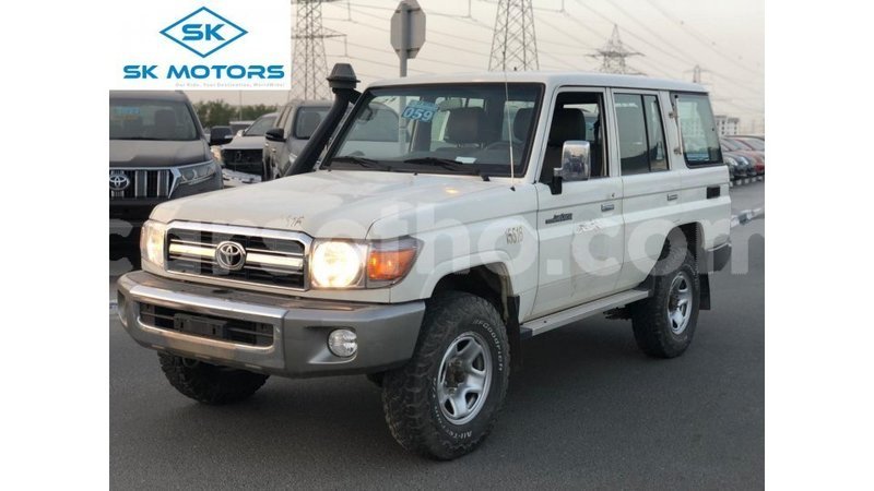 Big with watermark toyota land cruiser maseru import dubai 19201