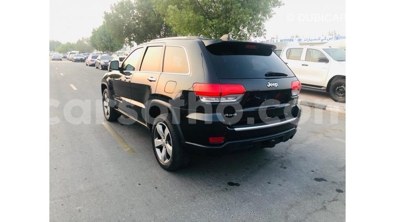 Big with watermark jeep grand cherokee maseru import dubai 19203