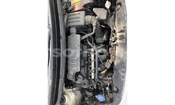 Acheter Import Voiture Kia Picanto Blanc à Import - Dubai, Maseru Acheter Import Voiture Kia Picanto Blanc à Import - Dubai, Maseru