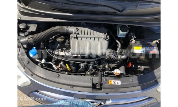 Sayi Imported Hyundai i10 Blue Mota in Import - Dubai a Maseru Sayi Imported Hyundai i10 Blue Mota in Import - Dubai a Maseru