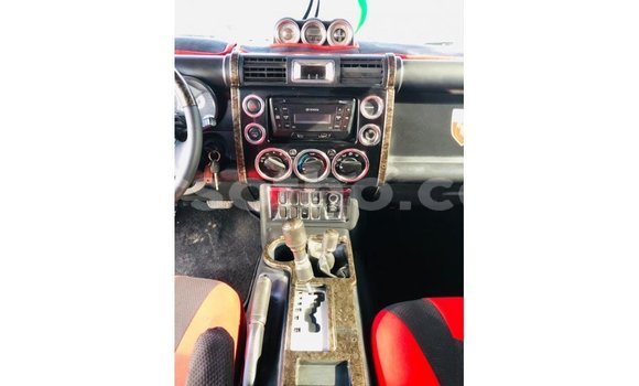 Sayi Imported Toyota FJ Cruiser Black Mota in Import - Dubai a Maseru Sayi Imported Toyota FJ Cruiser Black Mota in Import - Dubai a Maseru