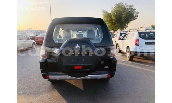 Buy Import Mitsubishi Pajero Black Car in Import - Dubai in Maseru Buy Import Mitsubishi Pajero Black Car in Import - Dubai in Maseru
