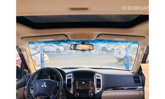 Buy Import Mitsubishi Pajero Black Car in Import - Dubai in Maseru Buy Import Mitsubishi Pajero Black Car in Import - Dubai in Maseru
