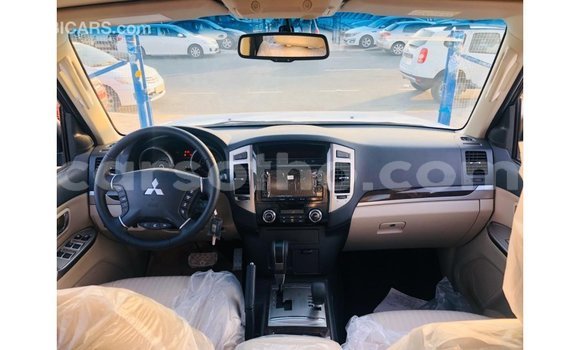 Buy Import Mitsubishi Pajero Black Car in Import - Dubai in Maseru Buy Import Mitsubishi Pajero Black Car in Import - Dubai in Maseru