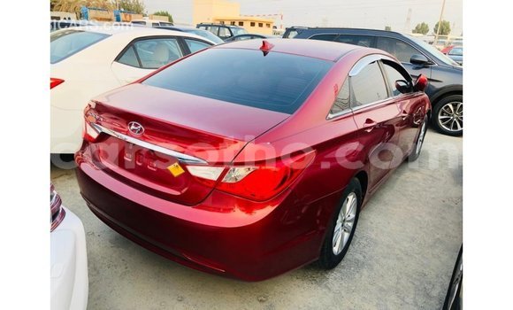 Sayi Imported Hyundai Sonata Red Mota in Import - Dubai a Maseru Sayi Imported Hyundai Sonata Red Mota in Import - Dubai a Maseru