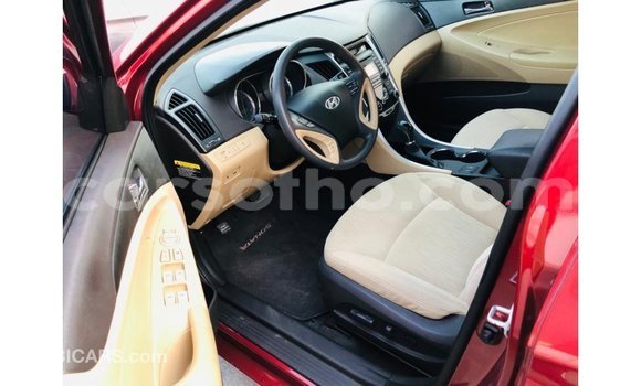 Sayi Imported Hyundai Sonata Red Mota in Import - Dubai a Maseru Sayi Imported Hyundai Sonata Red Mota in Import - Dubai a Maseru