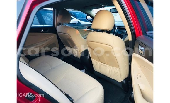 Sayi Imported Hyundai Sonata Red Mota in Import - Dubai a Maseru Sayi Imported Hyundai Sonata Red Mota in Import - Dubai a Maseru