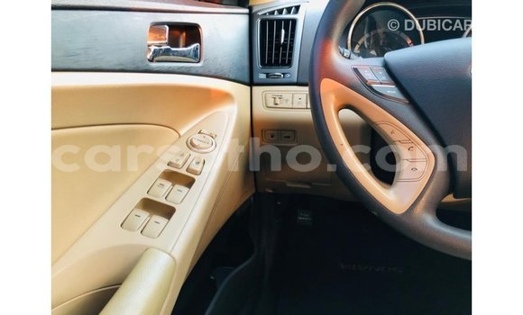 Sayi Imported Hyundai Sonata Red Mota in Import - Dubai a Maseru Sayi Imported Hyundai Sonata Red Mota in Import - Dubai a Maseru