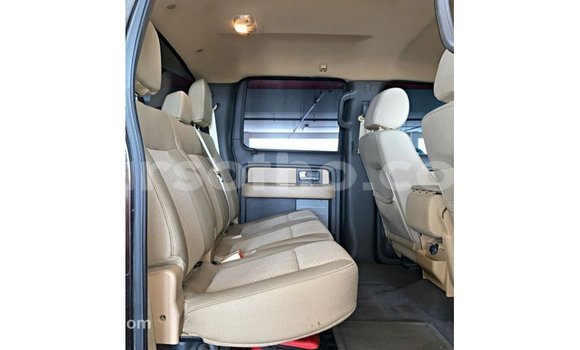 Sayi Imported Ford Club Wagon Brown Mota in Import - Dubai a Maseru Sayi Imported Ford Club Wagon Brown Mota in Import - Dubai a Maseru