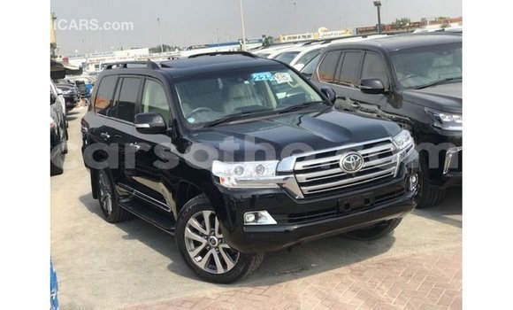 Buy Import Toyota Land Cruiser Black Car in Import - Dubai in Maseru Buy Import Toyota Land Cruiser Black Car in Import - Dubai in Maseru