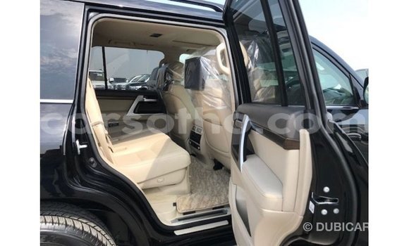 Buy Import Toyota Land Cruiser Black Car in Import - Dubai in Maseru Buy Import Toyota Land Cruiser Black Car in Import - Dubai in Maseru