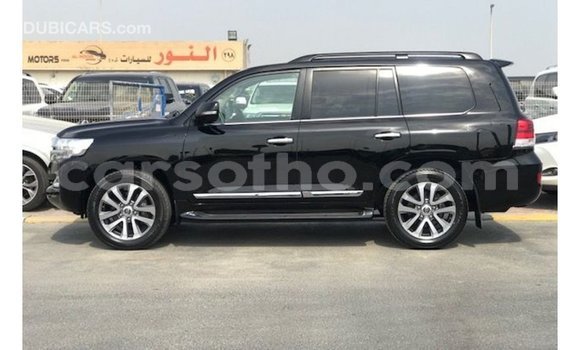 Buy Import Toyota Land Cruiser Black Car in Import - Dubai in Maseru Buy Import Toyota Land Cruiser Black Car in Import - Dubai in Maseru