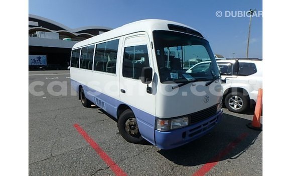 Acheter Import Voiture Toyota Coaster Blanc à Import - Dubai, Maseru Acheter Import Voiture Toyota Coaster Blanc à Import - Dubai, Maseru