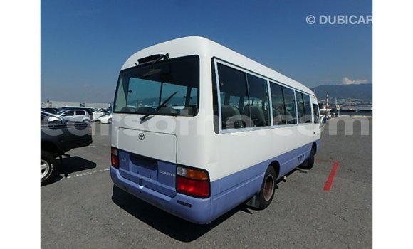 Acheter Import Voiture Toyota Coaster Blanc à Import - Dubai, Maseru Acheter Import Voiture Toyota Coaster Blanc à Import - Dubai, Maseru