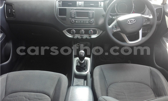 Acheter Occasion Voiture Kia Rio Blanc à Peka, Leribe Acheter Occasion Voiture Kia Rio Blanc à Peka, Leribe