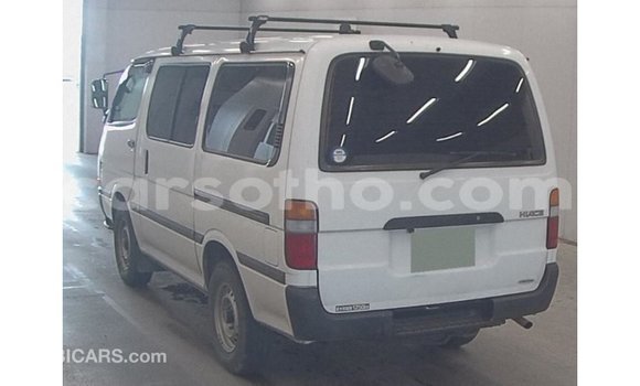 اشتري Imported Toyota Hiace White سيارة في Import - Dubai في Maseru اشتري Imported Toyota Hiace White سيارة في Import - Dubai في Maseru