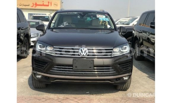 Buy Import Volkswagen Touareg Brown Car in Import - Dubai in Maseru Buy Import Volkswagen Touareg Brown Car in Import - Dubai in Maseru