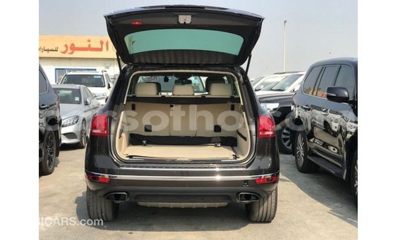 Buy Import Volkswagen Touareg Brown Car in Import - Dubai in Maseru Buy Import Volkswagen Touareg Brown Car in Import - Dubai in Maseru