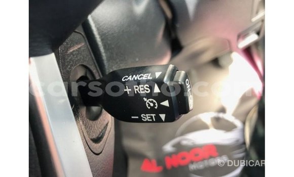 Sayi Imported Toyota Fortuner White Mota in Import - Dubai a Maseru Sayi Imported Toyota Fortuner White Mota in Import - Dubai a Maseru