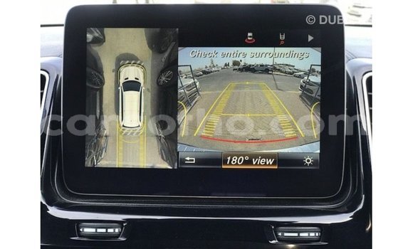 Sayi Imported Mercedes-Benz 190 White Mota in Import - Dubai a Maseru Sayi Imported Mercedes-Benz 190 White Mota in Import - Dubai a Maseru